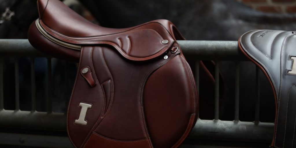 How To Build A Rustic Bridle Rack